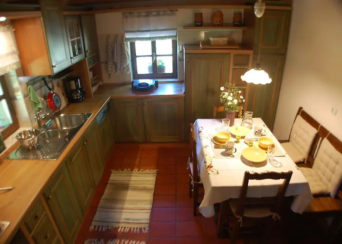 Kupljenik 12 A, Bled Σαλέ *