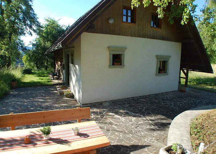 Kupljenik 12 A, Bled Σαλέ