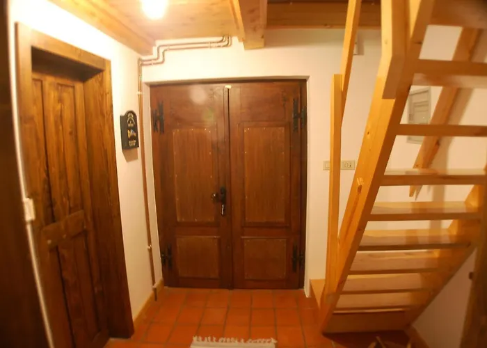 Kupljenik 12 A, Bled Σαλέ *