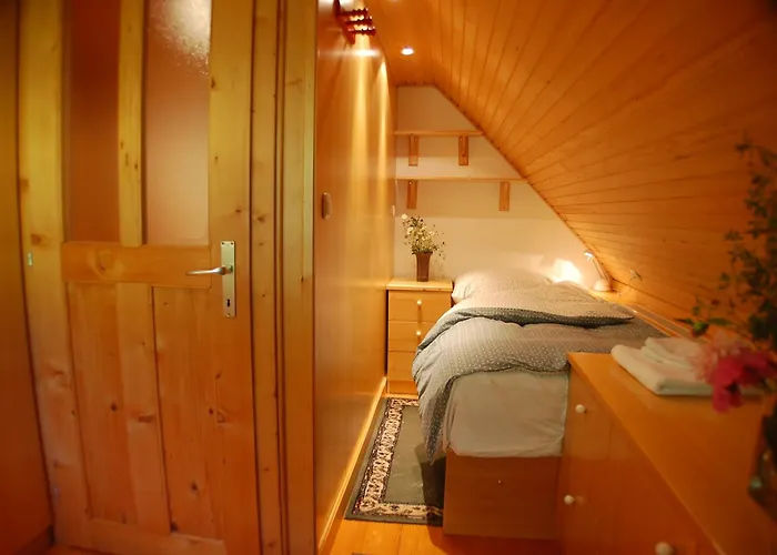 Kupljenik 12 A, Bled * Bohinjska Bela